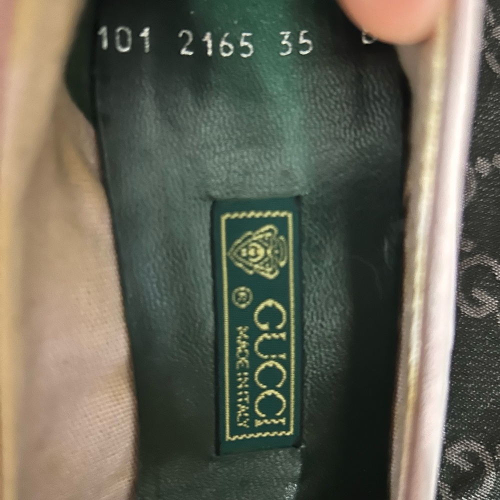 ๐ Gucci Pink Velvet GG Embossed - Picture 3 of 6